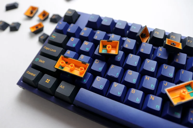 ducky horizon 133 key cherry pbt keycap set