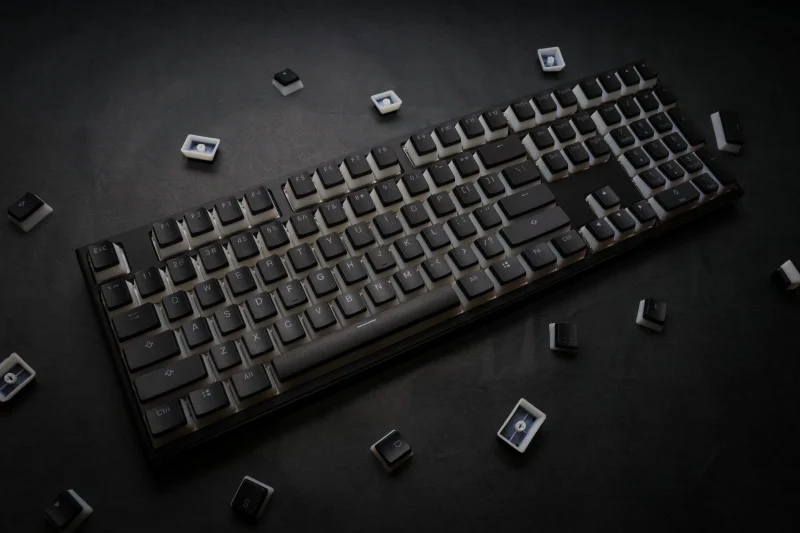 ducky one 2 rgb pudding pbt mechanical keyboard