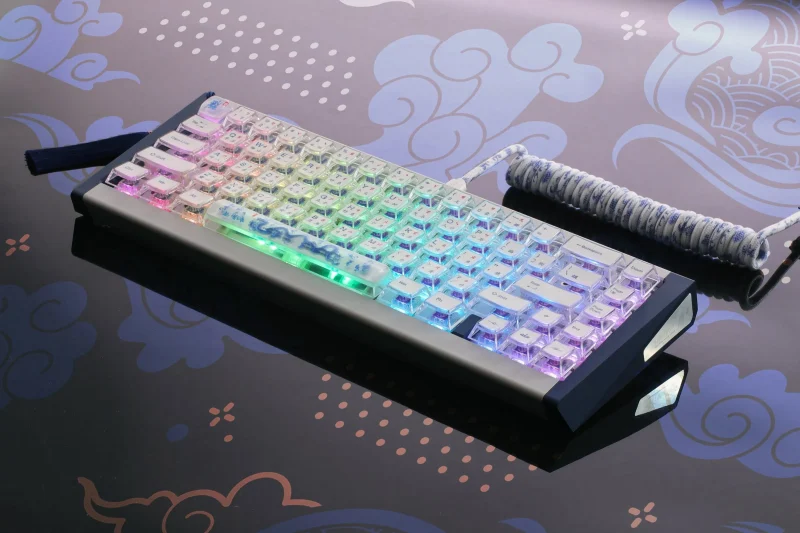 ducky year of the dragon 2024 65 rgb hotswap aluminum keyboard